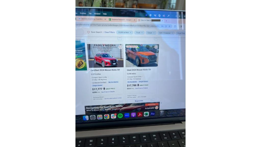 Screenshot showing two Nissan Kicks SV vehicles for sale, one priced at $17,777 and the other at $17,788.